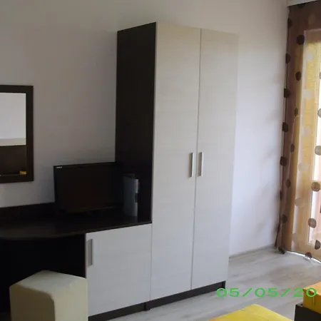 Sveti Georgi 2*